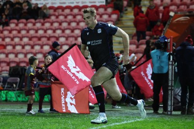 291125 - Scarlets v Glasgow Warriors - United Rugby Championship - Stafford McDowall of Glasgow runs out at Parc y Scarlets 
