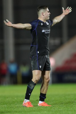 291125 - Scarlets v Glasgow Warriors - United Rugby Championship - Dan Lancaster of Glasgow remonstrates with a decision 