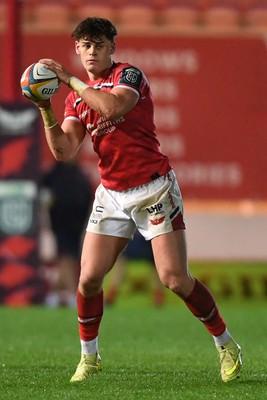 291125 - Scarlets v Glasgow Warriors - United Rugby Championship - Eddie James of Scarlets