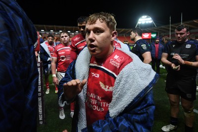 291125 - Scarlets v Glasgow Warriors - United Rugby Championship - Sam Costelow of Scarlets at full time