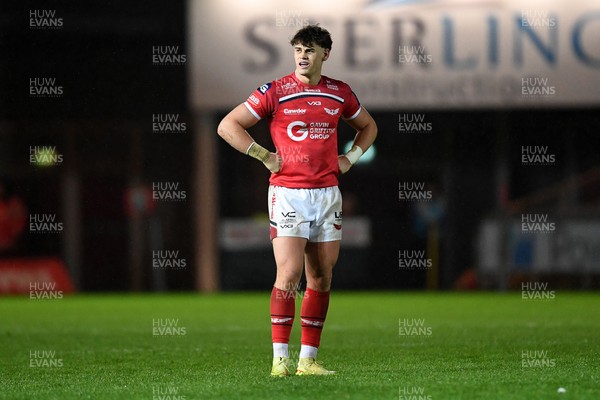 291125 - Scarlets v Glasgow Warriors - United Rugby Championship - Eddie James of Scarlets