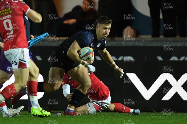 291125 - Scarlets v Glasgow Warriors - United Rugby Championship - Josh McKay of Glasgow