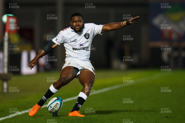 260424 - Scarlets v Hollywoodbets Sharks - United Rugby Championship - Siya Masuku of Sharks kicks a conversion