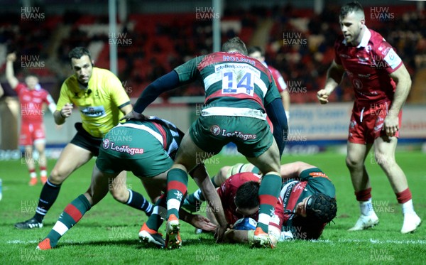 120119 - Scarlets v Leicester Tigers - European Rugby Heineken Champions Cup - Rob Evans of Scarlets scores try