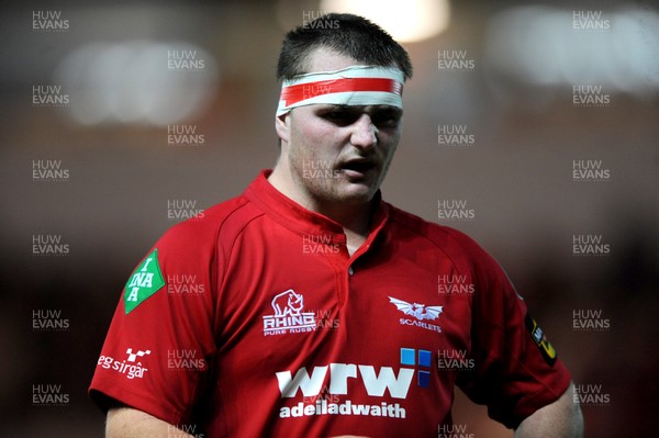 05.09.09 - Llanelli Scarlets v Leinster - Magners League - Ken Owens of Scarlets. 