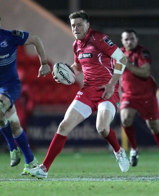 070315 - Scarlets v Leinster - Guinness PRO12 - Rhys Priestland of Scarlets