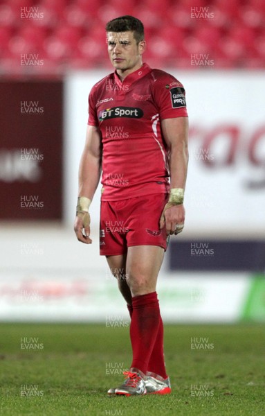 070315 - Scarlets v Leinster - Guinness PRO12 - Scott Williams of Scarlets