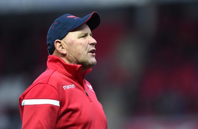 080918 - Scarlets v Leinster - Guinness PRO14 - Scarlets head coach Wayne Pivac