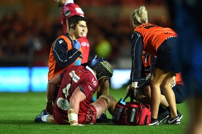 080918 - Scarlets v Leinster - Guinness PRO14 - Jake Ball of Scarlets receives treatment