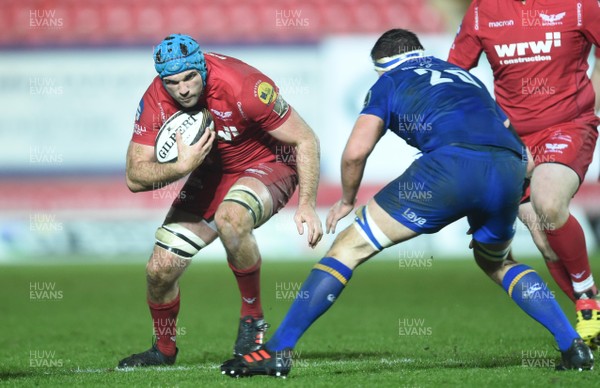 090318 - Scarlets v Leinster - Guinness PRO14 - Tadhg Macleod of Scarlets takes on Max Deegan of Leinster