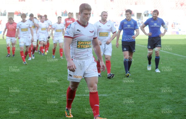 201012 - Scarlets v Leinster - Heineken Cup -Scott Williams of Scarlets looks dejected at the end of the game