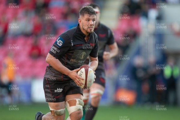 201018 - Scarlets A v Leinster A - Celtic Cup Final -  Shaun Evans on the offensive for Scarlets A
