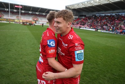 260425 - Scarlets v Leinster - United Rugby Championship - Sam Costelow of Scarlets at full time