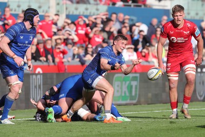 260425 - Scarlets v Leinster - United Rugby Championship - Fintan Gunne of Leinster 
