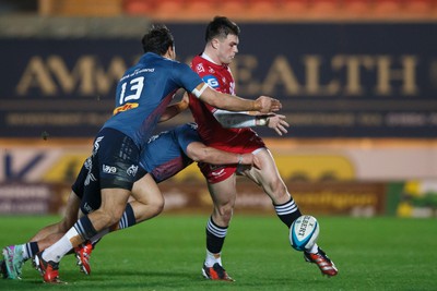 160224 - Scarlets v Munster - United Rugby Championship - Joe Roberts of Scarlets kicks the ball