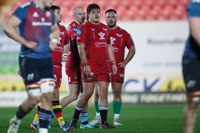 160224 - Scarlets v Munster - United Rugby Championship - Eduan Swart of Scarlets