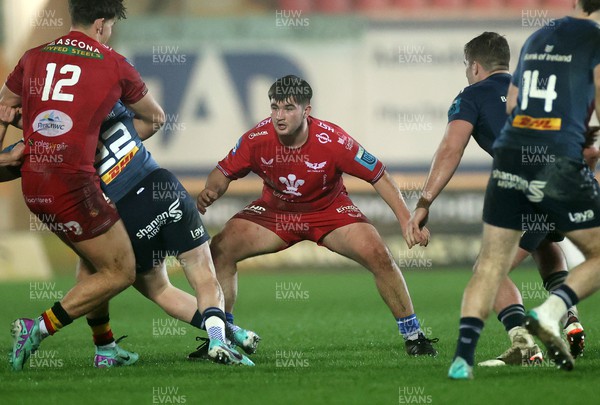 160224 - Scarlets v Munster - United Rugby Championship - Harry Thomas of Scarlets on his debut