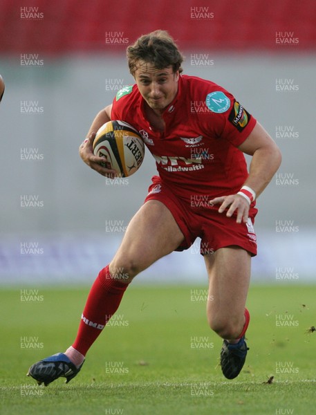 19.09.09 -  Scarlets v Munster... Scarlets Martin Roberts.. 