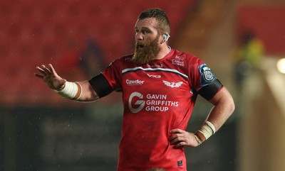 270925 - Scarlets v Munster, United Rugby Championship -Jake Ball of Scarlets