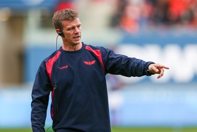 270925 - Scarlets v Munster - United Rugby Championship - Scarlets head coach Dwayne Peel during the warm up