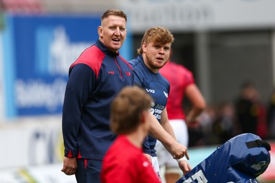 270925 - Scarlets v Munster - United Rugby Championship - Scarlets coach Bradley Davies during the warm up