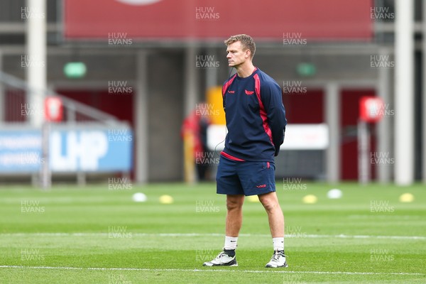 270925 - Scarlets v Munster - United Rugby Championship - Scarlets head coach Dwayne Peel during the warm up