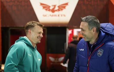 171026 Scarlets v Newcastle Red Bulls EPCR Challenge Cup - Former Scarlets, Wales and British Lions teammates, Scarlets head coach Dwayne Peel and Newcastle Red Bulls assistant coach Stephen Jones ahead of the match