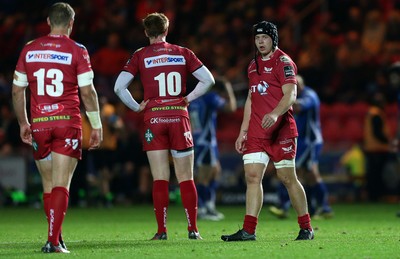 081016 - Scarlets v Newport Gwent Dragons - Guinness PRO12 - A frustrated James Davies of Scarlets