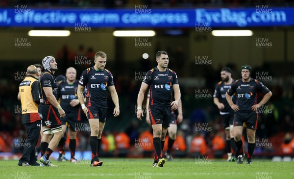 150417 - Newport Gwent Dragons v Scarlets - Guinness PRO12 - Dejected Dragons at full time