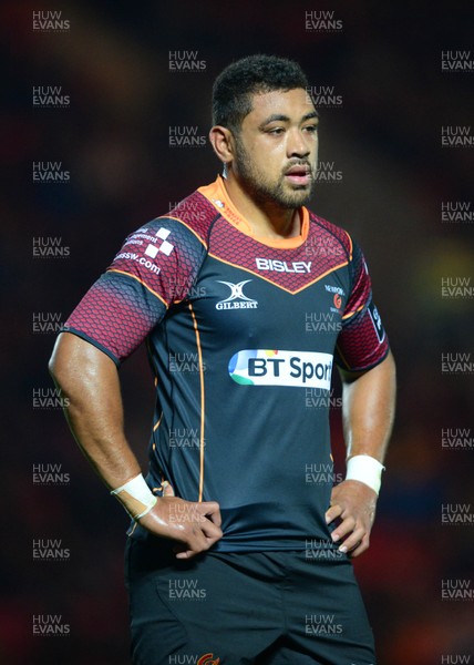 301015 - Scarlets v Newport Gwent Dragons - Guinness PRO12 -Taulupe Faletau of Newport Gwent Dragons