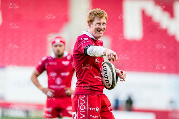 061018 - Scarlets v Ospreys, Guinness PRO14 - Rhys Patchell of Scarlets reacts during the game 