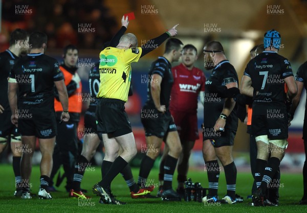 261217 - Scarlets v Ospreys - Guinness PRO14 - Steff Evans of Scarlets is shown a red card by Referee Ian Davies