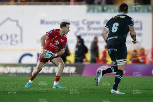 261223 - Scarlets v Ospreys - United Rugby Championship - Ioan Lloyd of Scarlets passes the ball