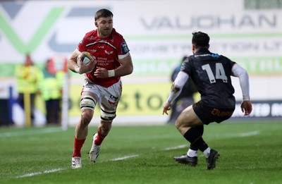 261225 - Scarlets v Ospreys - United Rugby Championship - Max Douglas of Scarlets 
