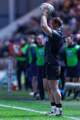 261225 - Scarlets v Ospreys - United Rugby Championship - Dewi Lake of Ospreys throws the ball in to a lineout