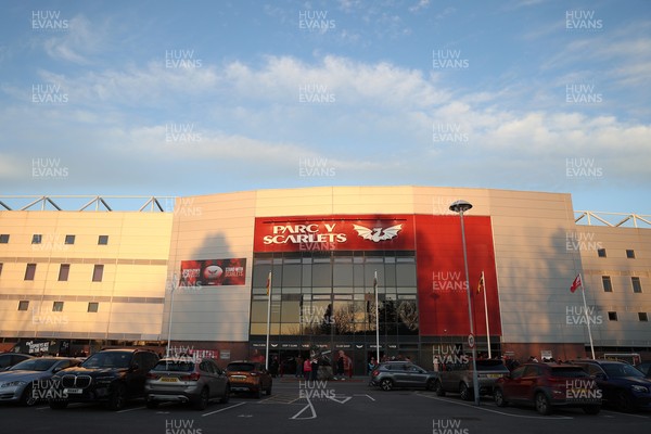 261225 - Scarlets v Ospreys - United Rugby Championship - General View of Parc y Scarlets