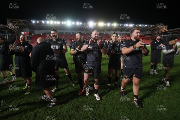 261225 - Scarlets v Ospreys - United Rugby Championship - Ospreys thank the fans at full time