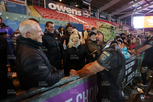 261225 - Scarlets v Ospreys - United Rugby Championship - Harri Deaves of Ospreys with fans