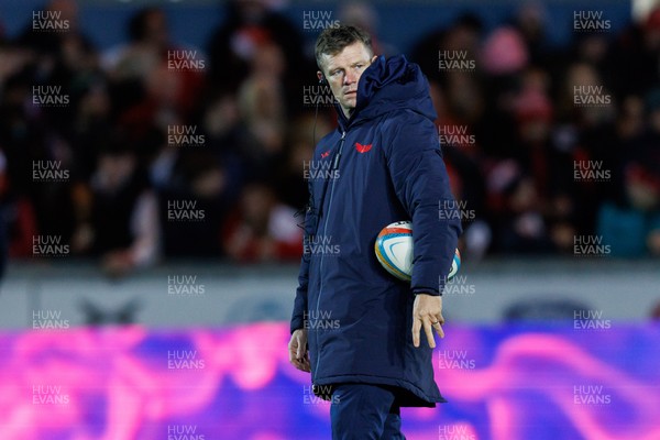 261225 - Scarlets v Ospreys - United Rugby Championship - Scarlets head coach Dwayne Peel during the warm up