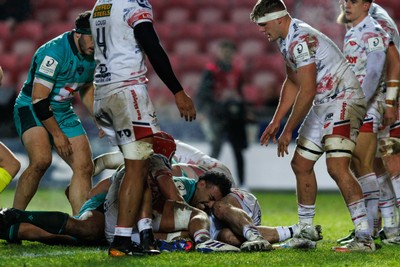 100126 - Scarlets v Section Paloise - Investec Champions Cup - Carwyn Tuipulotu of Pau goes over for a try