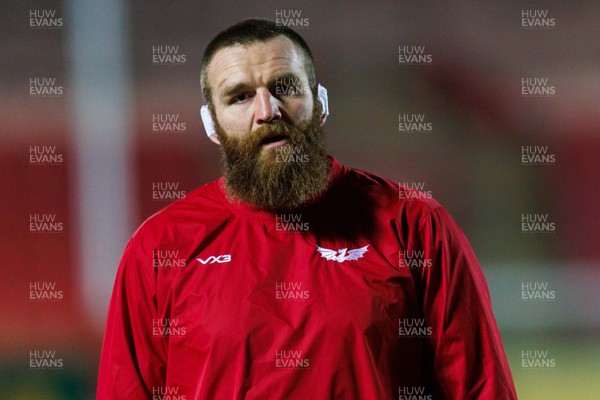 100126 - Scarlets v Section Paloise - Investec Champions Cup - Jake Ball of Scarlets during the warm up