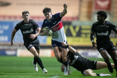 180926 - Scarlets v Saracens - Preseason Friendly - Eddie James of Scarlets on the attack