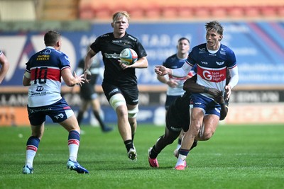 180926 - Scarlets v Saracens - Pre Season Friendly - Ellis Mee of Scarlets