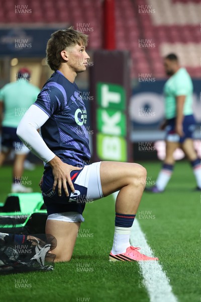 180926 - Scarlets v Saracens - Preseason Friendly -  Ellis Mee of Scarlets in the warm up 