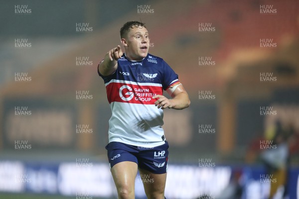 180926 - Scarlets v Saracens - Preseason Friendly -  Sam Costelow of Scarlets