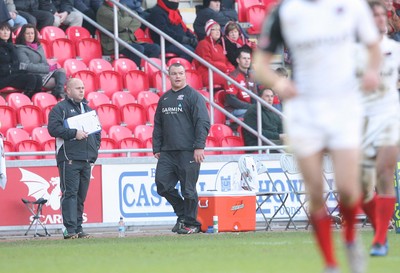 Scarlets v Saracens 290111