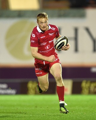 290918 - Scarlets v Southern Kings - Guinness PRO14 - Johnny McNicholl of Scarlets