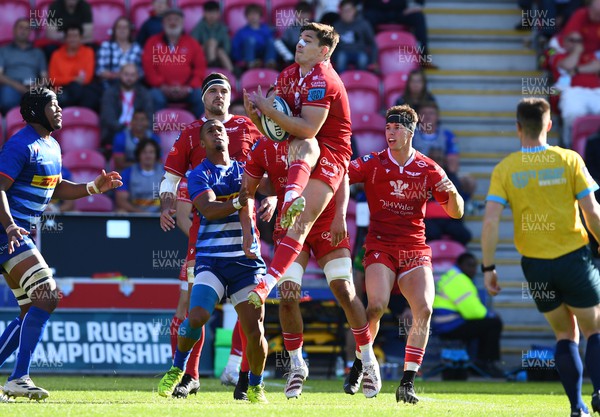 210522 - Scarlets v Stormers - United Rugby Championship - Tomas Lezana of Scarlets takes high ball