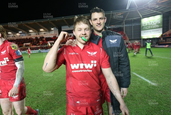 200118 - Scarlets v Toulon - European Rugby Champions Cup - James Davies and Aaron Shingler of Scarlets