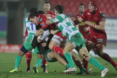 230212 Scarlets v TrevisoScarlets Gareth Maule gets caught by the Treviso defence